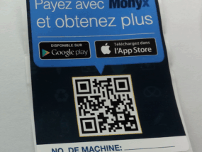 מדבקות פלסטיק (PP) מודפסות בצבע מלא